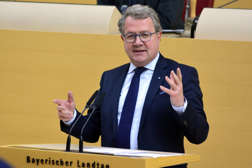 Klaus Stöttner im Plenum des Bayerischen Landtags