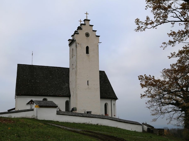 Klaus Stöttner: Bayerische Landesstiftung fördert St. Petrus in Gstadt sowie St. Margarethen in Brannenburg.